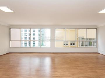 Apartamento · 143m² · 3 Quartos · 2 Vagas · Excelente e amplo apartamento a venda na Rua do Co