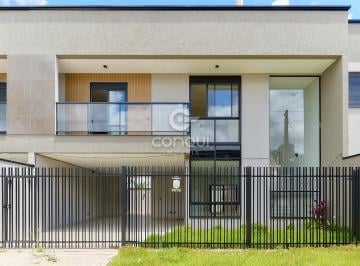 Casa · 155m² · 3 Quartos · 2 Vagas · Sobrado 3 Quartos (1 Suíte) ao lado do Terminal Ce