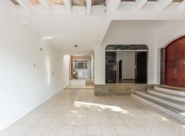 IMG_20260623_001538_000.jpeg · Confortável casa para venda em Saúde com 4 quartos, sendo 2 suítes, 218m² - remaxfront#DXMNE