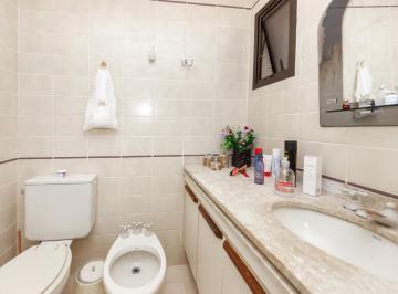 IMG_20260622_181540_000.jpeg · Aconchegante apartamento para venda em Higienópolis com 3 quartos, sendo 1 suíte, 123m² - remaxfront