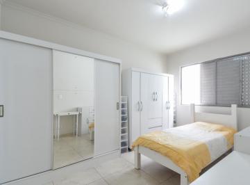 IMG_20260625_091504_000.jpeg · Sensacional casa para venda em Vila Monumento com 8 quartos, 200m² - remaxfront#J5X3D