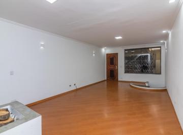 IMG_20260622_181548_000.jpeg · Agradável casa para venda em Jardim da Glória com 4 quartos, sendo 4 suítes, 217m² - remaxfront#R6Y6