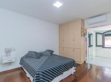 IMG_20260622_181542_000.jpeg · Elegante casa para venda e locação em Jardim da Glória com 4 quartos, sendo 3 suítes, 389m² - remaxf