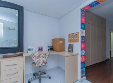 IMG_20260623_091601_000.jpeg · Agradável casa para venda e locação em Jardim da Glória com 4 quartos, sendo 3 suítes, 389m² - remax
