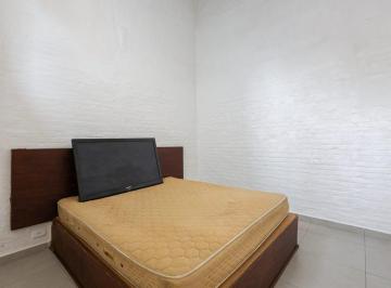 Comercial de 6 quartos Aluguel R$ 5.000 · Casa comercial na Rua Guaricanga, N. 369 • 100 m²