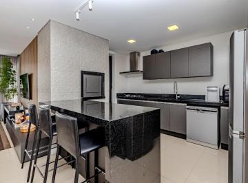 Apartamento · 132m² · 3 Quartos · 3 Vagas · Apartamento à venda no Centro em Balneário Camboriú.