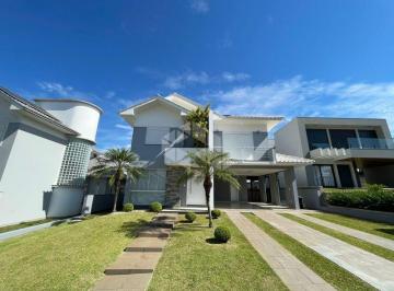 Casa · 217m² · 3 Quartos · 2 Vagas · Casa em Condomínio 217.39M² - para Alugar
