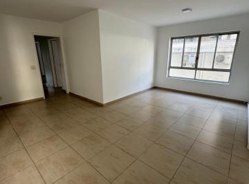 Apartamento de 3 quartos, São Paulo · Apartamento bem localizado e iluminado.