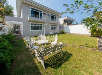Casa · 665m² · 4 Quartos · 10 Vagas · Casa Duplex 4 Quartos, sendo 3 suítes, piscina, sauna, no Condomínio Lafayette- Barra da Tijuca