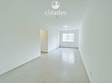 Apartamento · 98m² · 3 Quartos · Aluguel apartamento no Centro de Florianópolis, andar alto, 3 quartos (suíte) com elevador.