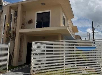 Casa · 280m² · 4 Quartos · 2 Vagas · Sobrado à Venda dentro de condomínio bairro Santa Terezinha 