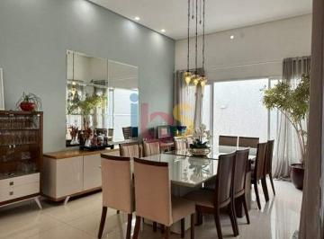 Casa · 300m² · 4 Quartos · 2 Vagas · Vendo Casa com 04 quartos no Outeiro da Glória 