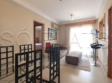 Apartamento · 45m² · 1 Quarto · 1 Vaga · Flat em Moema disponível para locação, próximo a Av. Sto Amaro, Av dos Bandeirantes e Ibirapuera.