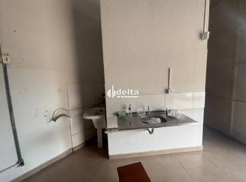 Comercial · 150m² · Loja disponível para locação no bairro Tubalina em Uberlândia-MG.