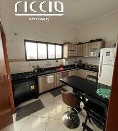 Casa · 141m² · 3 Quartos · Casa à venda - no Bosque dos Eucaliptos