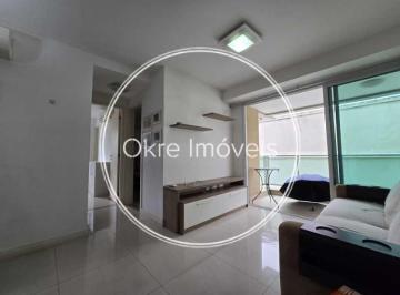 Apartamento · 64m² · 2 Quartos · 1 Vaga · Apartamento com 2 quartos, varanda e infraestrutura na Tijuca