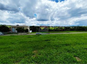 Terreno · 607m² · 1 Quarto · 1 Vaga · terreno  escriturado com vista no condomínio Residencial 1 Alphaville Brasília com 607,34m²