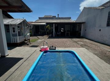 Casa · 50m² · 1 Quarto · 3 Vagas · Casa em Madri, Palhoça/SC