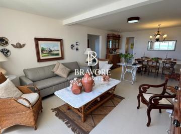 Apartamento · 200m² · 4 Quartos · 2 Vagas · Seu Novo Lar em Tambaú, a Poucos Passos da Praia