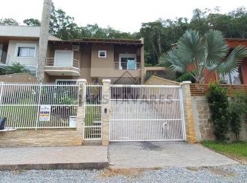 Fachada da frente · Sobrado na Av. Nogueira, bairro Rocio Grande em São Francisco do Sul/SC