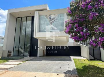Casa · 331m² · 4 Quartos · 4 Vagas · Casa Alto Padrão em Condomínio Alphaville, Anápolis/GO