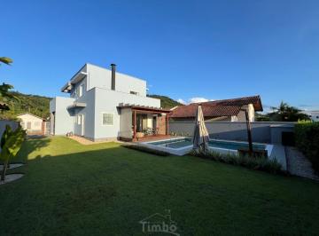 Casa · 180m² · 3 Quartos · 2 Vagas · Casa Alto Padrão a Venda em Timbó