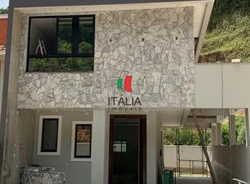 Casa · 130m² · 3 Quartos · 1 Vaga · Casa com 3 quartos sendo 1 suite , proximo a escola a 10 minutos do centro de brusque