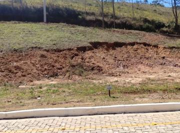 Terreno · 382m² · Lote à venda no Condomínio Recanto das Cachoeiras, Chácara - MG / 382,40m²