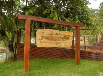 Terreno · 418m² · Lote à venda no condomínio Recanto das Cachoeiras, Chácara-MG /418m²