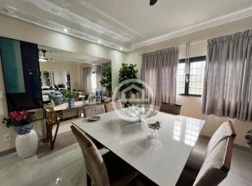 377bac847660051adf00459b4d9583fe3aff0200 · Casa com 3 dormitórios à venda, 200 m² por R$ 800.000,00 - Jardim Universitário - Barretos/SP