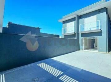 bxmfslm2otc0zwm0mti5ngjm_md · Sobrado à venda em Caraguatatuba, Pontal de Santa Marina, com 2 quartos, 75m²