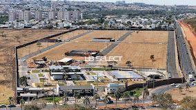 44bbefc0d433caa5030fb6c72ea472a5eb6c50af · Terreno no Condomínio Vila Real Exclusive