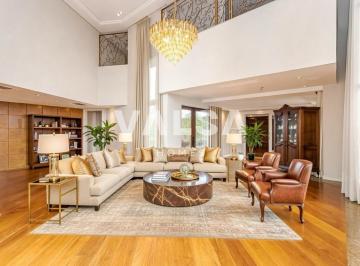 1 · Apartamento com 412 m², 4 quartos sendo 4 suítes à venda no bairro Batel.