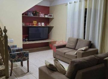 de2d0671463c8785423996675bd95ebd7d74859f · Casa à Venda de 03 Quartos sendo 01 Suíte no Bairro Sumarezinho em Ribeirão Preto com Piscina.