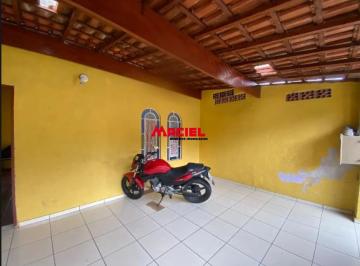 Casa · 115m² · 2 Quartos · 2 Vagas · EXCELENTE CASA AO LADO DO JARDIM PAULISTA... A LOCALIZAÇÃO, DISPENSA COMENTÁRIOS.