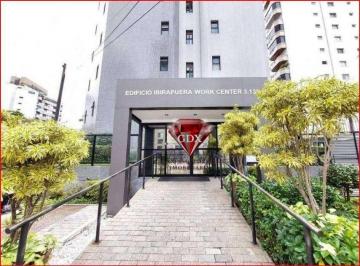 849decaf90a876a71edf80f2aad59788ab7bdd85 · Conjunto comercial no Campo Belo