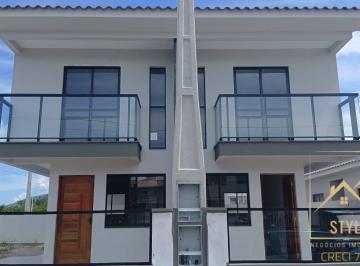 Casa · 60m² · 2 Quartos · 2 Vagas · Sobrado com 2 Quartos e 1 banheiro à Venda, 60,79 m² por R$ 420.000