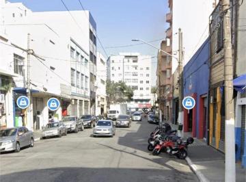 Comercial · 450m² · 8 Vagas · Galpão à venda em Brás - SP