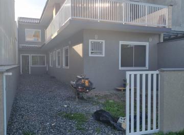 Casa · 140m² · 3 Quartos · 2 Vagas · Sobrado reformado à venda, à 150m da praia Itapema do Saí, em Itapoá SC, com terraço gourmet.