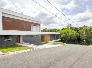 Casa · 573m² · 4 Quartos · 5 Vagas · Casa Exclusiva em Condomínio, próximo ao Parque Tingui.