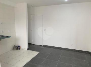 Apartamento · 47m² · 2 Quartos · Apartamento com 2 quartos à venda em Vila galvão - SP