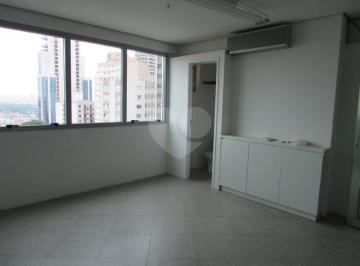 Comercial · 32m² · 1 Vaga · Salas à venda em Santana - SP