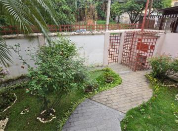 Casa · 230m² · 4 Quartos · 7 Vagas · Sobrado com 4 quartos à venda em Parque são domingos - SP