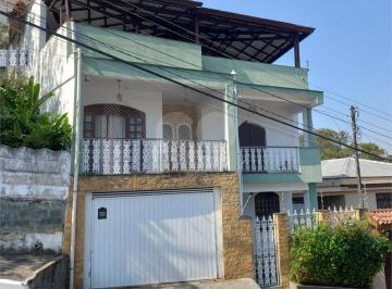 Casa · 216m² · 3 Quartos · 3 Vagas · Sobrado com 3 quartos à venda em Horto florestal - SP