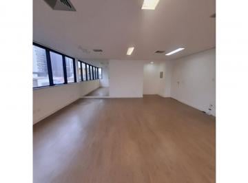 Comercial , São Paulo · Sala Comercial em Moema: Oportunidade Imperdível!