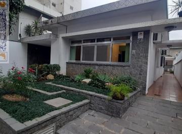Foto 01 · Casa comercial para locação no Embaré, Santos-SP: 4 quartos, 1 suíte, 1 sala, 2 banheiros, 2 vagas,