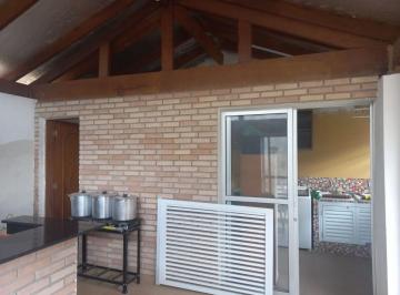 Casa de 3 quartos, São Paulo · Sobrado a venda 3 quartos, 2 vagas Perús-SP