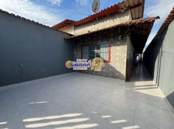 Casa de 3 quartos, Mongaguá · Casa 3 dormitórios e 2 vagas de garagem na Praia de Mongaguá!!!