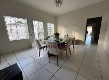 c1c63c39649947475a3e60a62d2770e47afff96d · Casa Comercial com 4 dormitórios sendo 2 suítes no Bairro do Farol - 450m²