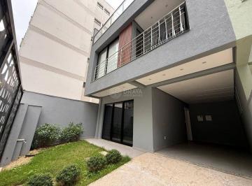 Casa · 238m² · 3 Quartos · 4 Vagas · CASA TRIPLEX - QUADRA MAR - CENTRO DE BALNÁRIO CAMBORIÚ